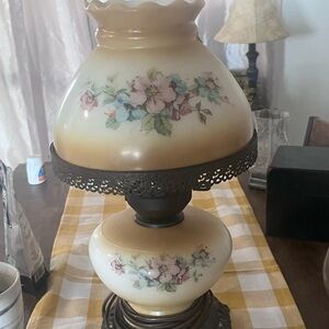 Cream Floral Decorative Lamp